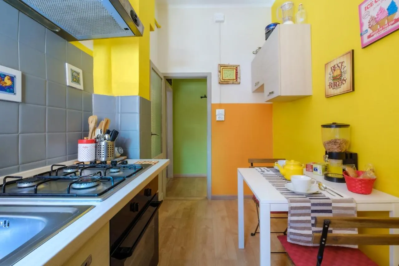 Couette-café Arpa Central Station Bologne